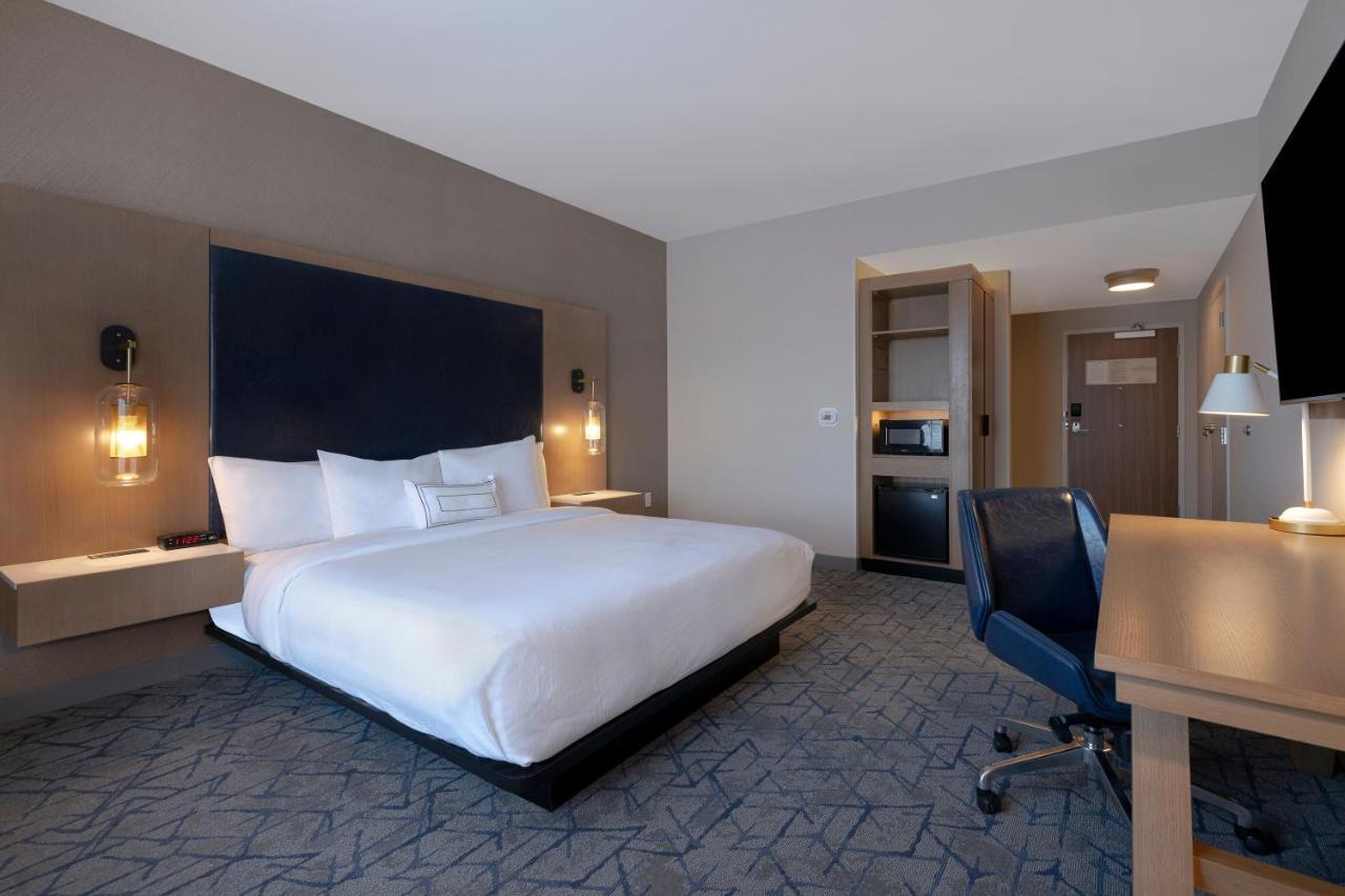 Fairfield By Marriott Inn & Suites Denver Airport At Gateway Park Exterior foto