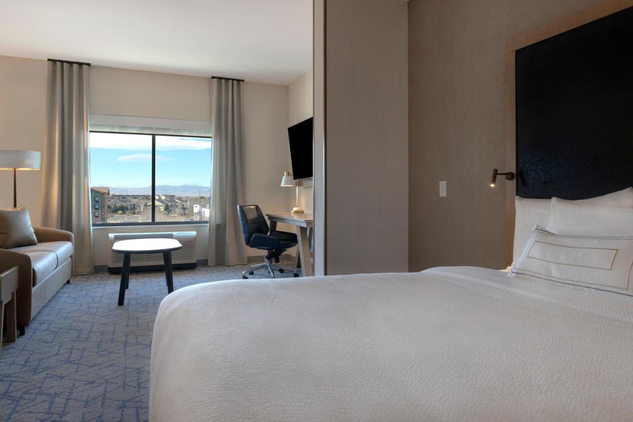 Fairfield By Marriott Inn & Suites Denver Airport At Gateway Park Exterior foto