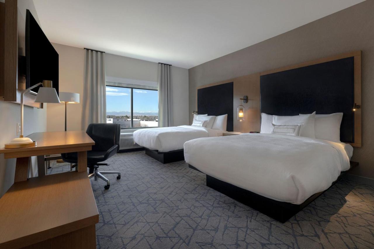 Fairfield By Marriott Inn & Suites Denver Airport At Gateway Park Exterior foto